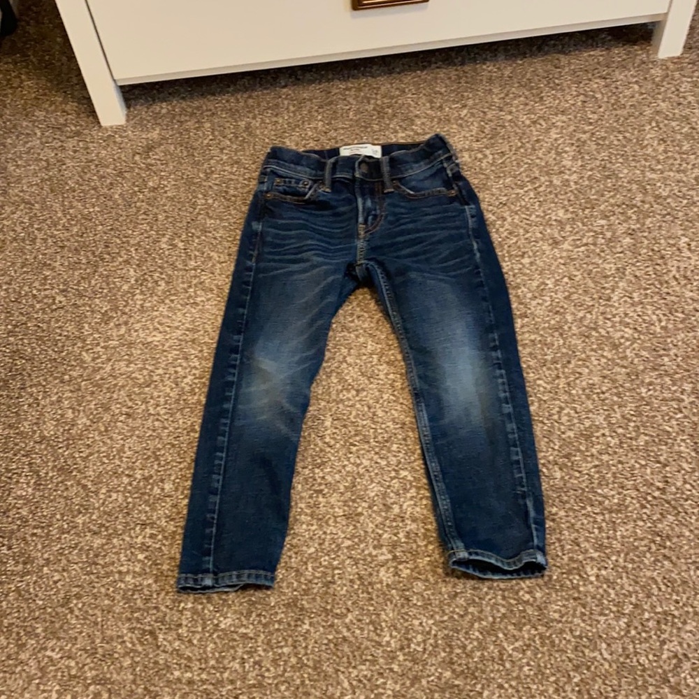 Abercrombie kids taper fit jeans